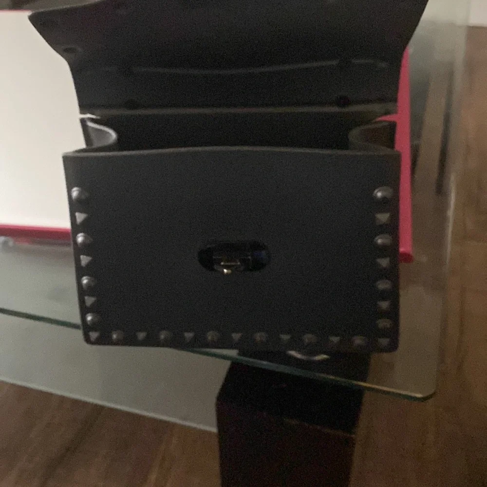 Purse - Picture 4 of 5